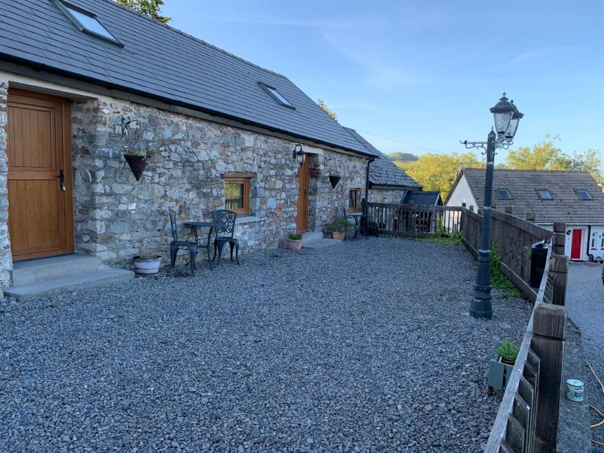 The Reindeer Retreat Buttercup Twin Hotel Kidwelly Eksteriør billede